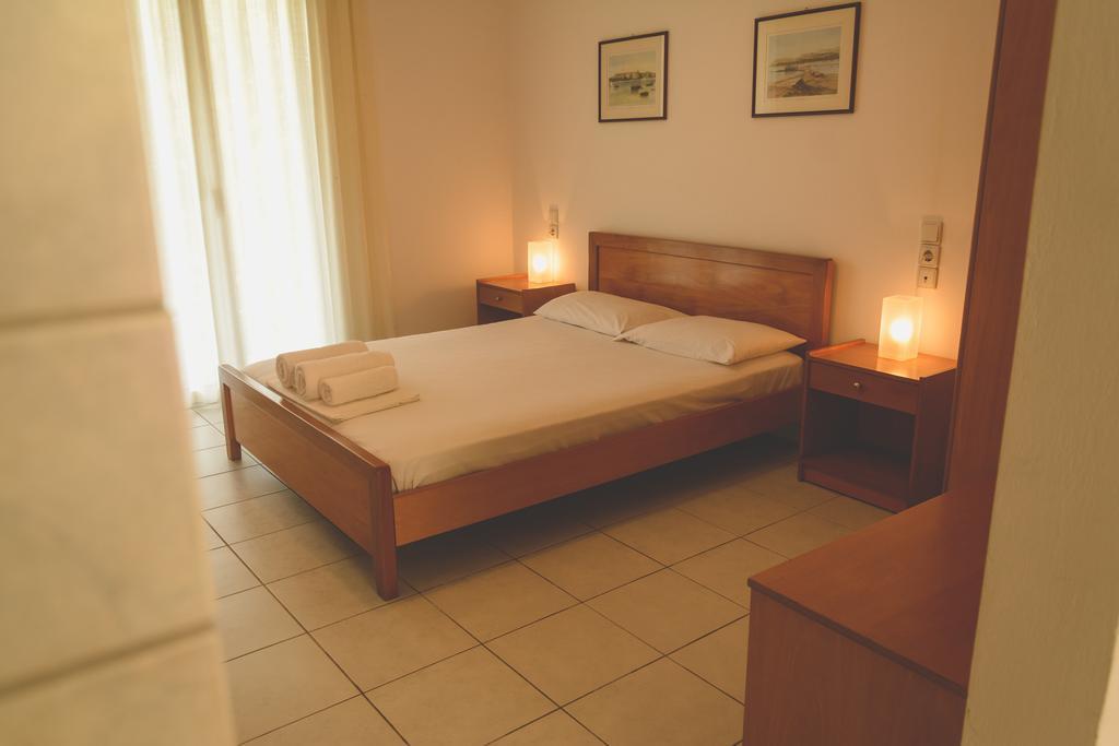 Althea Studios Áyios Nikítas Habitación foto